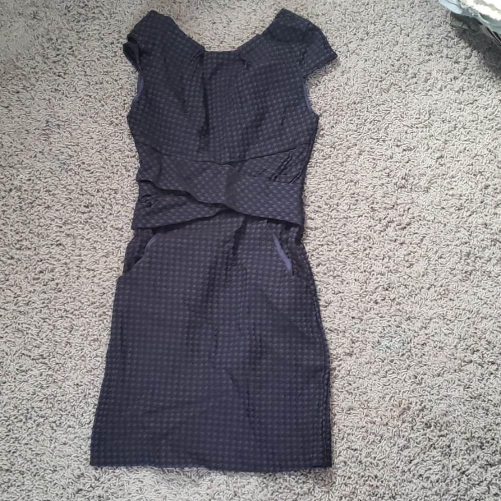 COCKTAIL DRESS..WORN ONCE..SIZE 3